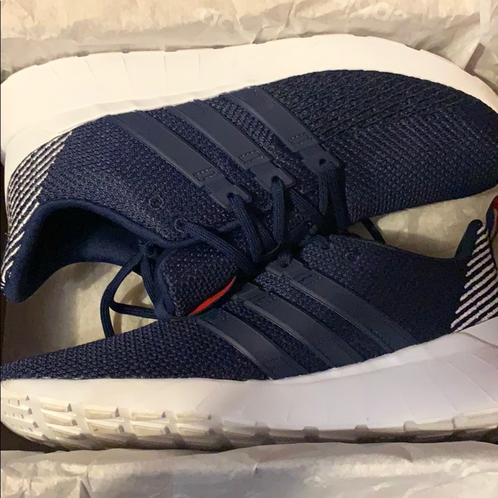 Addidas Questar Flow Shoes